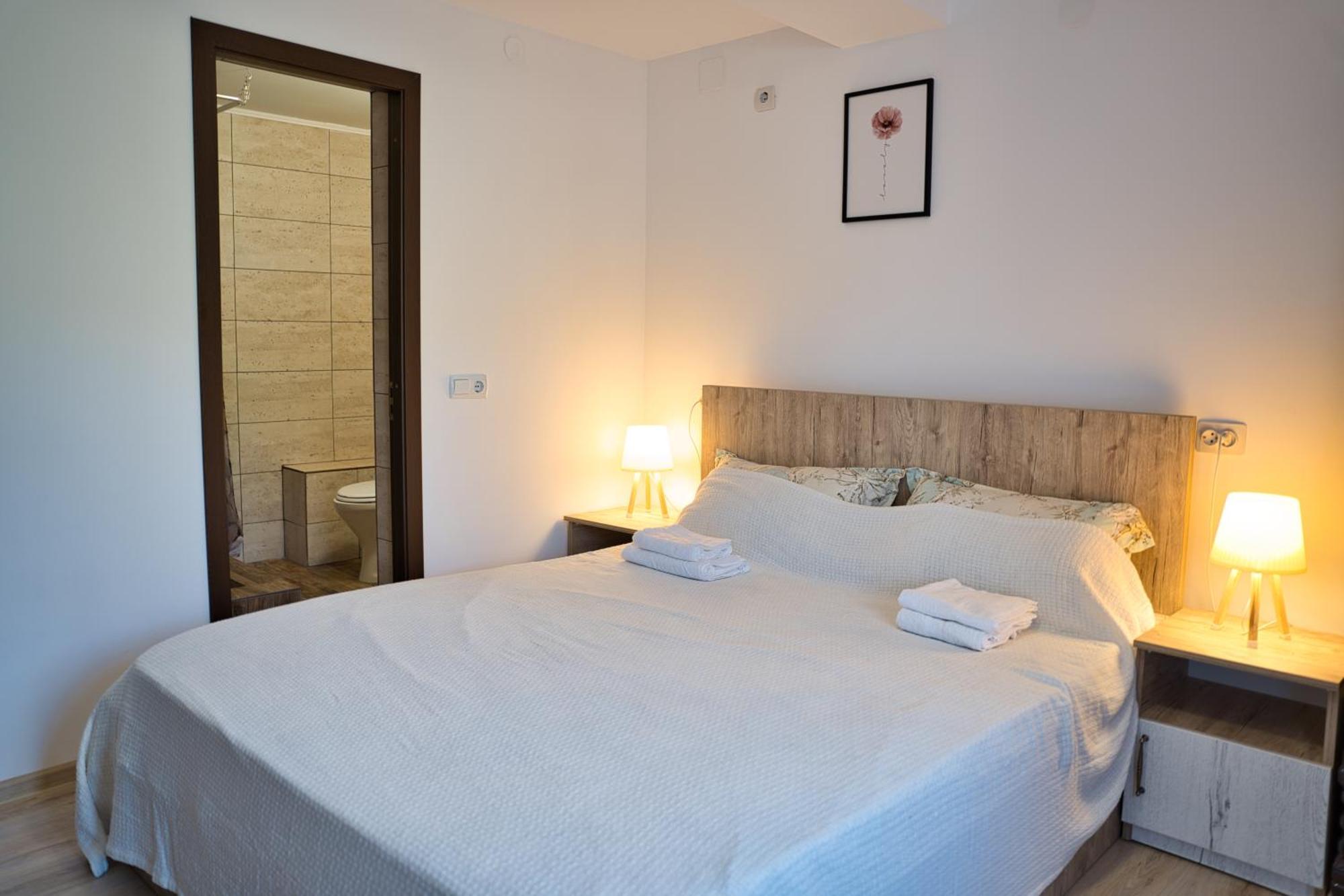 Perla Argesului, Ciubar, Piscina, Lift, Gratar, Cabana, Pensiuni, Hotel Cazare Transfagarasan Curtea De Arges Albestii de Arges Exterior foto